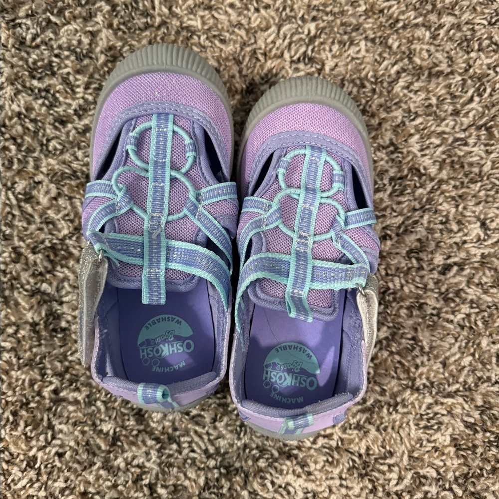 Basically new water shoes